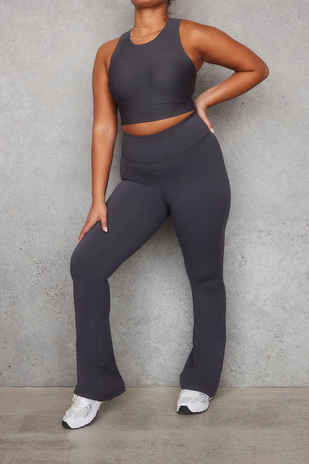 Curve Empower Flare Leggings - Graphite