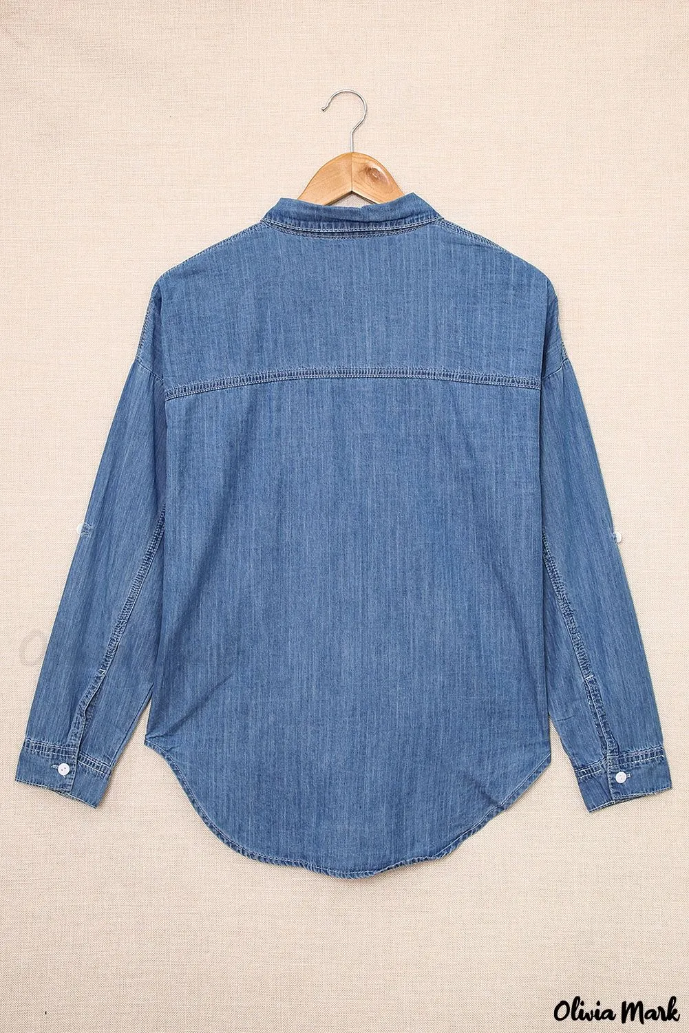 Deanwangkt - Buttoned denim shirt with turn-down collar and long sleeves