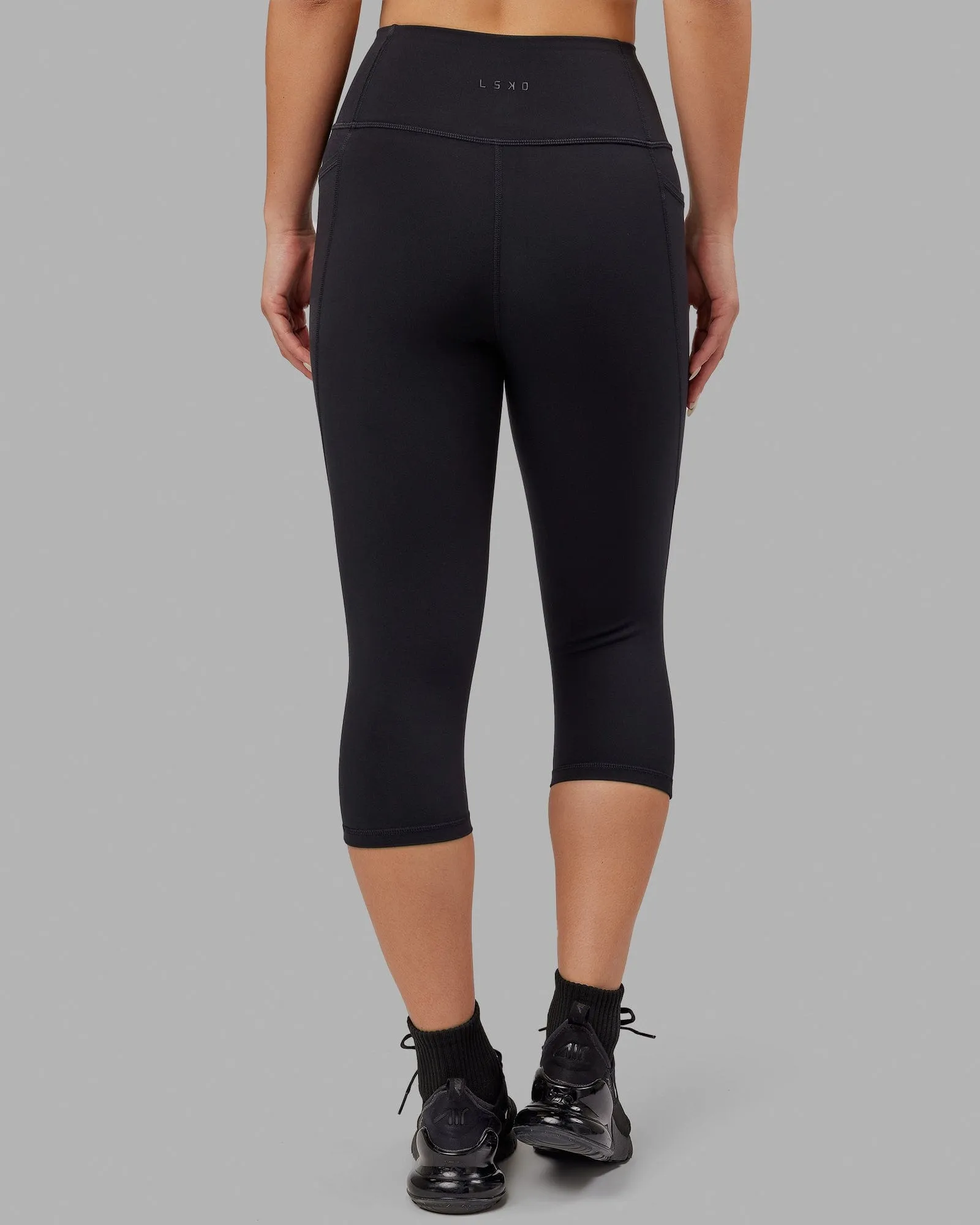 Flux 3/4 Length Leggings - Black