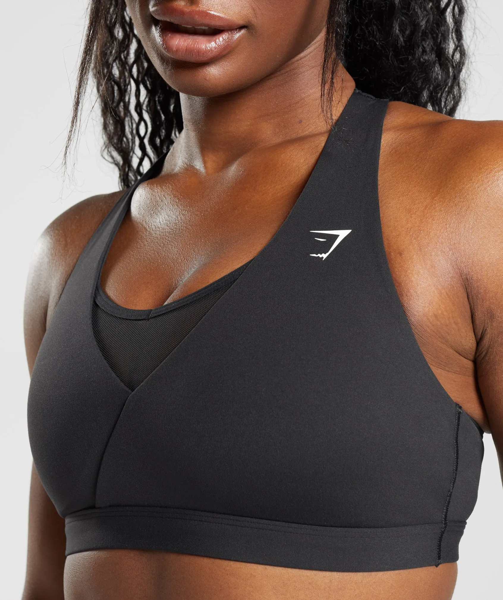 Gymshark Crossover Sports Bra - Black