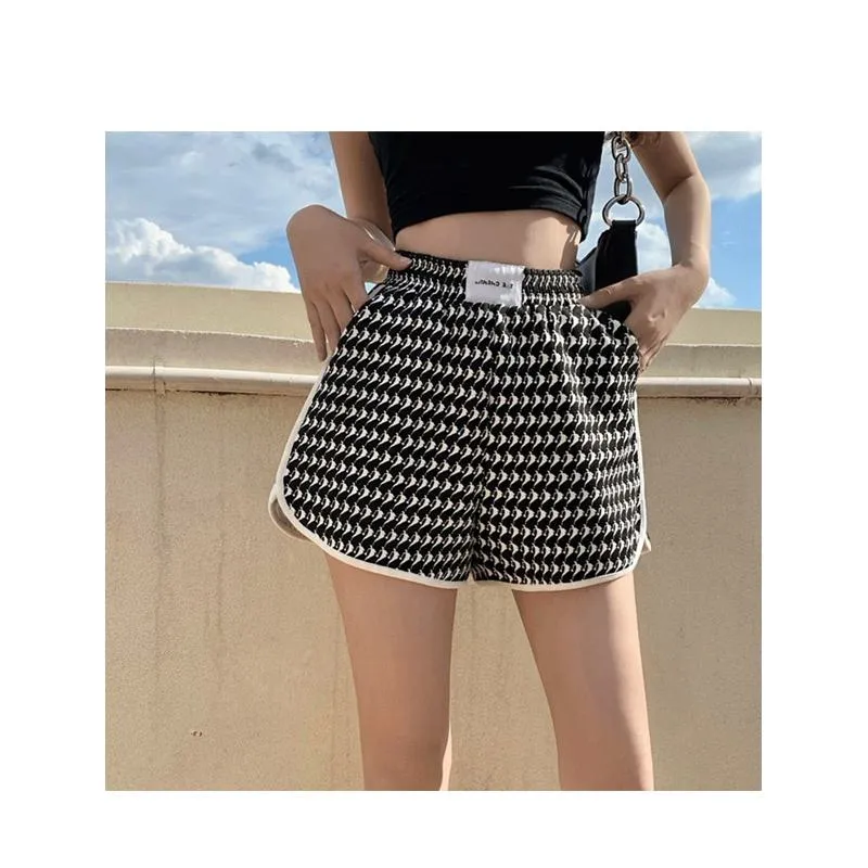 Loose Fit Sports Print Slimming High-Waisted Shorts