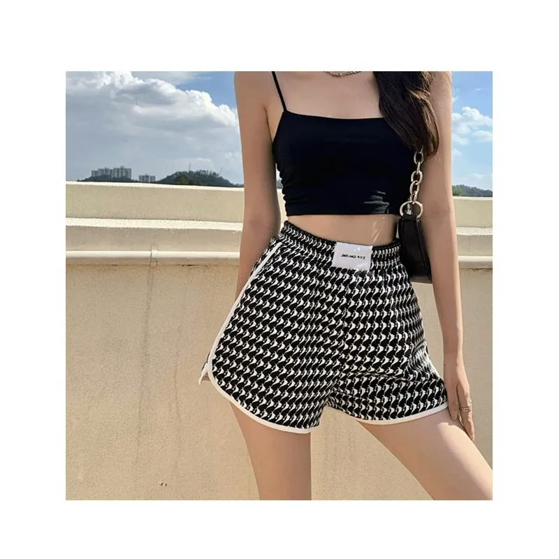 Loose Fit Sports Print Slimming High-Waisted Shorts