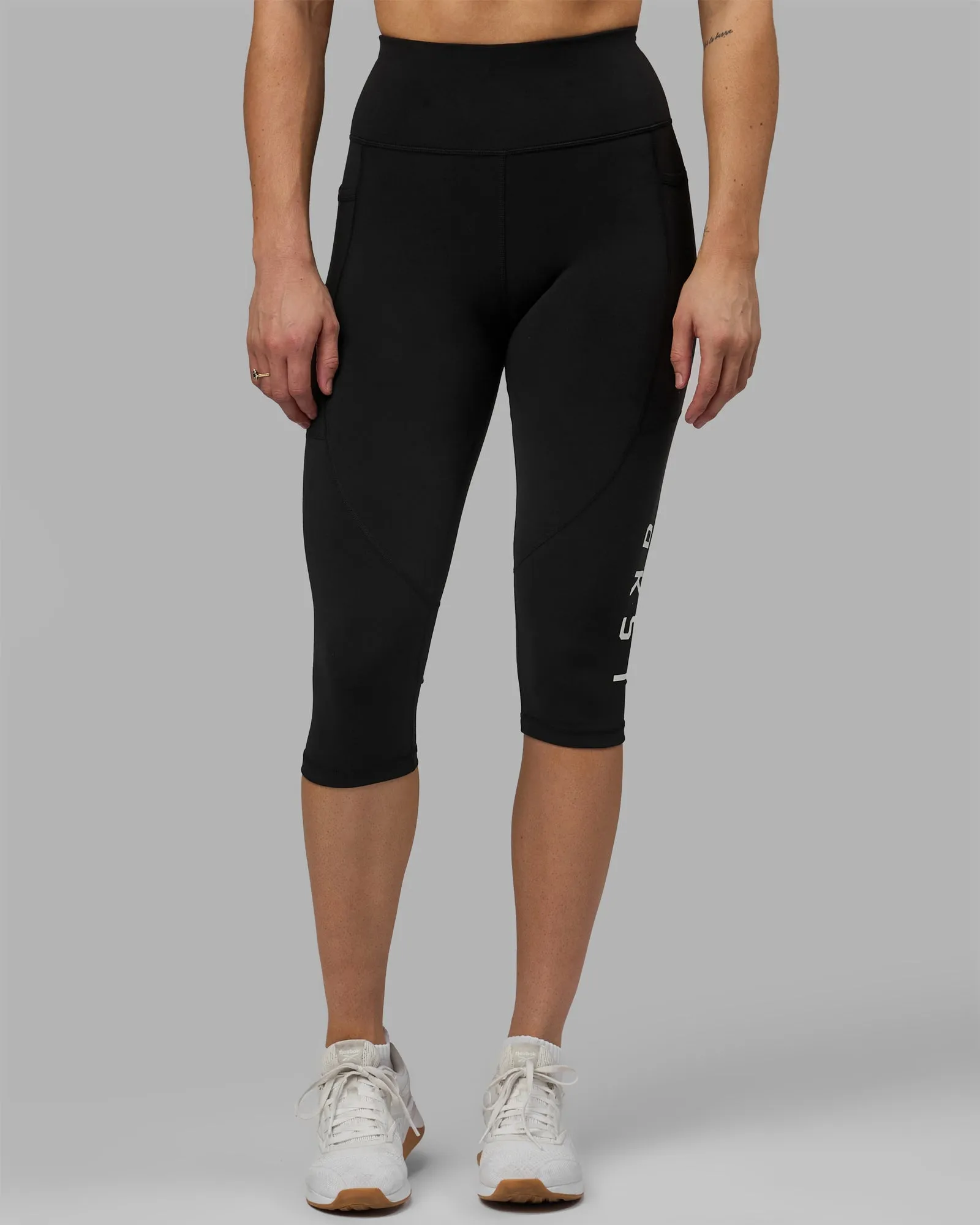 Rep 3/4 Length Leggings - Black-White